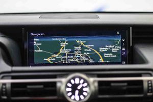 Lexus RC 2.5 300h Executive Navigation - Foto 50