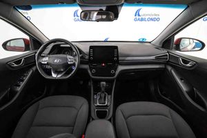 Hyundai IONIQ 1.6 GDI PHEV Klass DCT - Foto 35