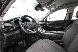 Hyundai Santa Fe 1.6 TGDi HEV Klass Auto 4x2 **7 Plazas** - Foto 24