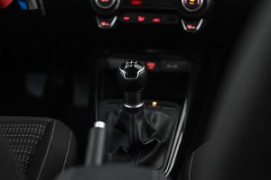 Kia Stonic 1.2 CVVT 62kW (84CV) Drive Eco-Dynamics - Foto 39