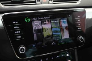 Skoda Superb L&K 1.4 TSI iV P-HEV 160kW DSG - Foto 51