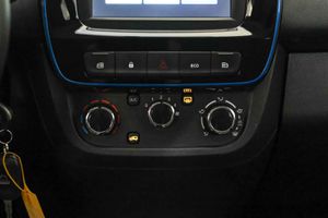 Dacia Spring Essential Electric 33kW (45CV) - Foto 43