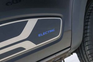 Dacia Spring Essential Electric 33kW (45CV) - Foto 19