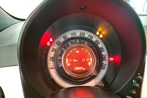 Fiat 500 Cult 1.0 Hybrid 51KW (70 CV) - Foto 3