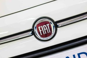 Fiat 500 Cult 1.0 Hybrid 51KW (70 CV) - Foto 10