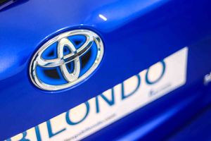 Toyota Yaris 1.5 100H Active - Foto 23