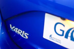 Toyota Yaris 1.5 100H Active - Foto 11