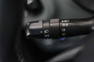 Toyota Yaris 1.5 100H Active - Foto 36