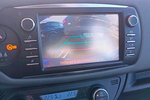 Toyota Yaris 1.5 100H Active - Foto 9