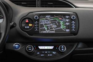 Toyota Yaris 1.5 100H Active - Foto 44