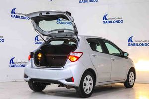 Toyota Yaris 1.5 100H Active - Foto 16