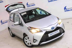 Toyota Yaris 1.5 100H Active - Foto 18
