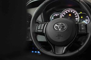 Toyota Yaris 1.5 100H Active - Foto 32