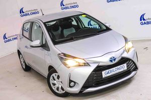 Toyota Yaris 1.5 100H Active - Foto 12