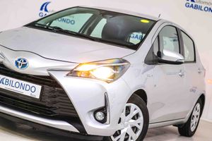 Toyota Yaris 1.5 100H Active - Foto 23
