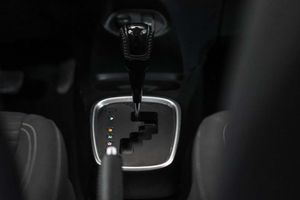 Toyota Yaris 1.5 100H Active - Foto 40