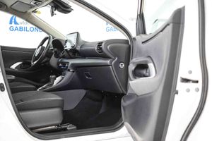 Toyota Yaris 1.5 120H Active Tech - Foto 44