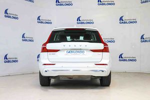 Volvo XC60 2.0 T6 AWD Recharge Core Auto - Foto 4