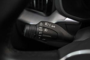 Volvo XC60 2.0 T6 AWD Recharge Core Auto - Foto 42