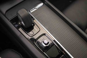 Volvo XC60 2.0 T6 AWD Recharge Core Auto - Foto 47