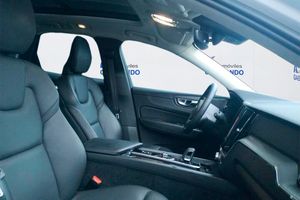 Volvo XC60 2.0 T6 AWD Recharge Core Auto - Foto 5