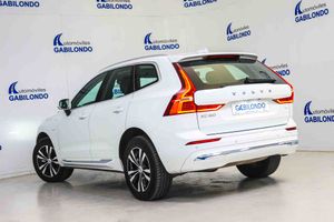 Volvo XC60 2.0 T6 AWD Recharge Core Auto - Foto 17
