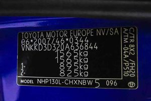 Toyota Yaris 1.5 100H Advance - Foto 7