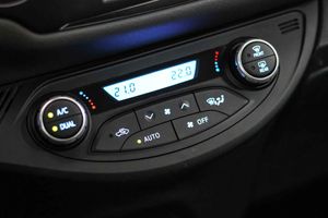 Toyota Yaris 1.5 100H Advance - Foto 45