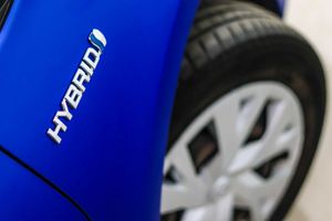 Toyota Yaris 1.5 100H Advance - Foto 14