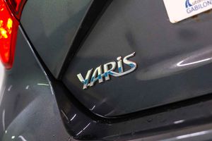 Toyota Yaris 1.5 100H Advance - Foto 13