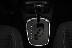 Toyota Yaris 1.5 100H Advance - Foto 42