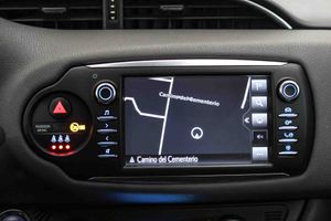 Toyota Yaris 1.5 100H Advance - Foto 45