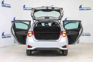 Toyota Yaris 1.5 100H Advance - Foto 21