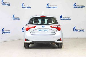 Toyota Yaris 1.5 100H Advance - Foto 4