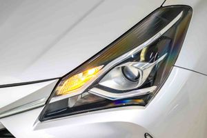 Toyota Yaris 1.5 100H Advance - Foto 16