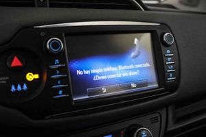 Toyota Yaris 1.5 100H Advance - Foto 54