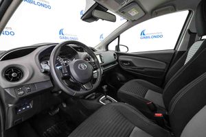 Toyota Yaris 1.5 100H Advance - Foto 24