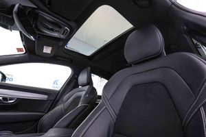 Volvo S90 2.0 B4 G R-Design Auto - Foto 30