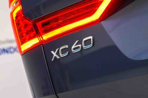 Volvo XC60 2.0 T6 AWD Recharge Inscription Auto - Foto 14