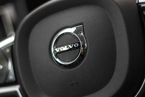 Volvo XC60 2.0 T6 AWD Recharge Inscription Auto - Foto 36