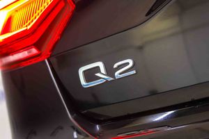Audi Q2 35 TFSI 110kW (150CV) S tronic **Techo panorámico** - Foto 11