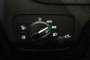 Audi Q2 35 TFSI 110kW (150CV) S tronic **Techo panorámico** - Foto 32