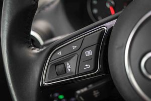 Audi Q2 35 TFSI 110kW (150CV) S tronic **Techo panorámico** - Foto 36