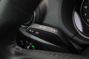 Audi Q2 35 TFSI 110kW (150CV) S tronic **Techo panorámico** - Foto 38