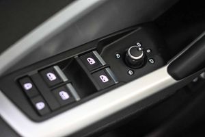 Audi Q3 Sportback 45 TFSIe S tronic **Techo panorámico** - Foto 32