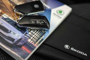 Skoda Octavia Combi 1.4 TSI 110kW/150kW DSG PHEV Ambit - Foto 77