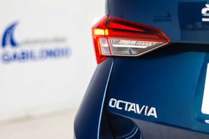 Skoda Octavia Combi 1.4 TSI 110kW/150kW DSG PHEV Ambit - Foto 14