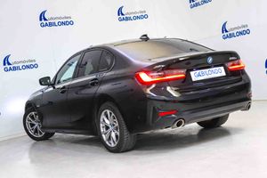 BMW Serie 3 320e - Foto 16