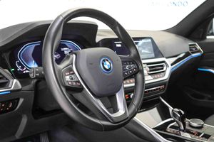 BMW Serie 3 320e - Foto 5