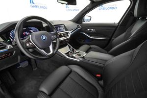 BMW Serie 3 320e - Foto 30